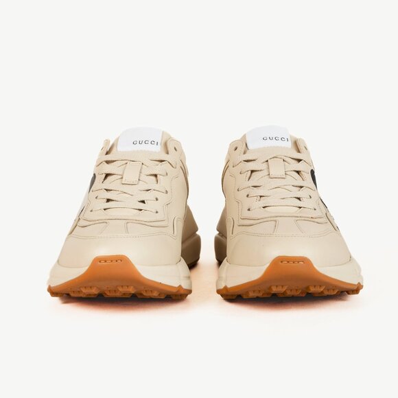 Gucci x Disney Rhyton Ivoire 'Mickey Mouse' Leather Sneakers - Picture 2 of 12